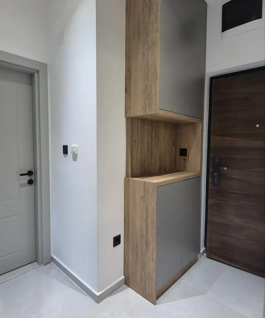 Izdavanje, jednosoban stan, 40m², Gornja Gorica, Podgorica