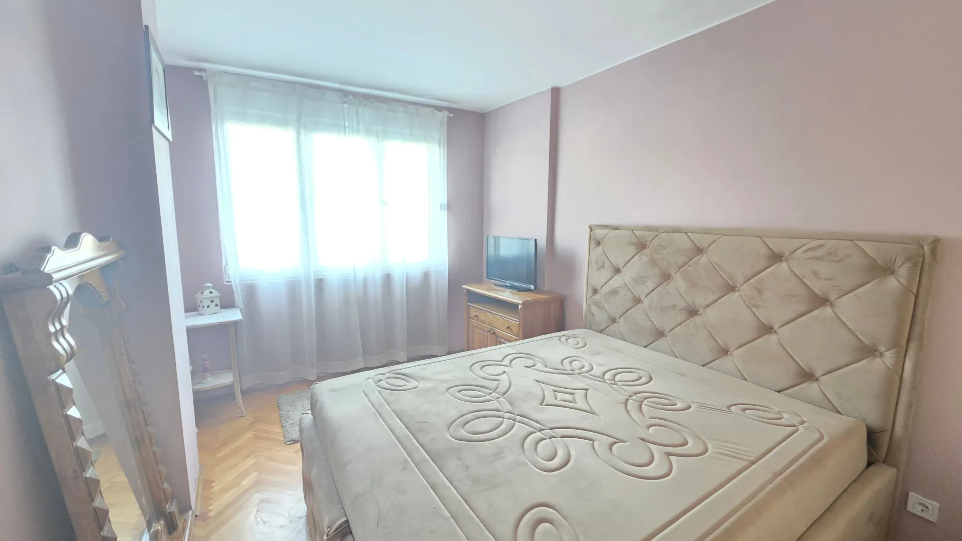 Izdavanje, jednosoban stan, 45m², Preko Morače, Podgorica
