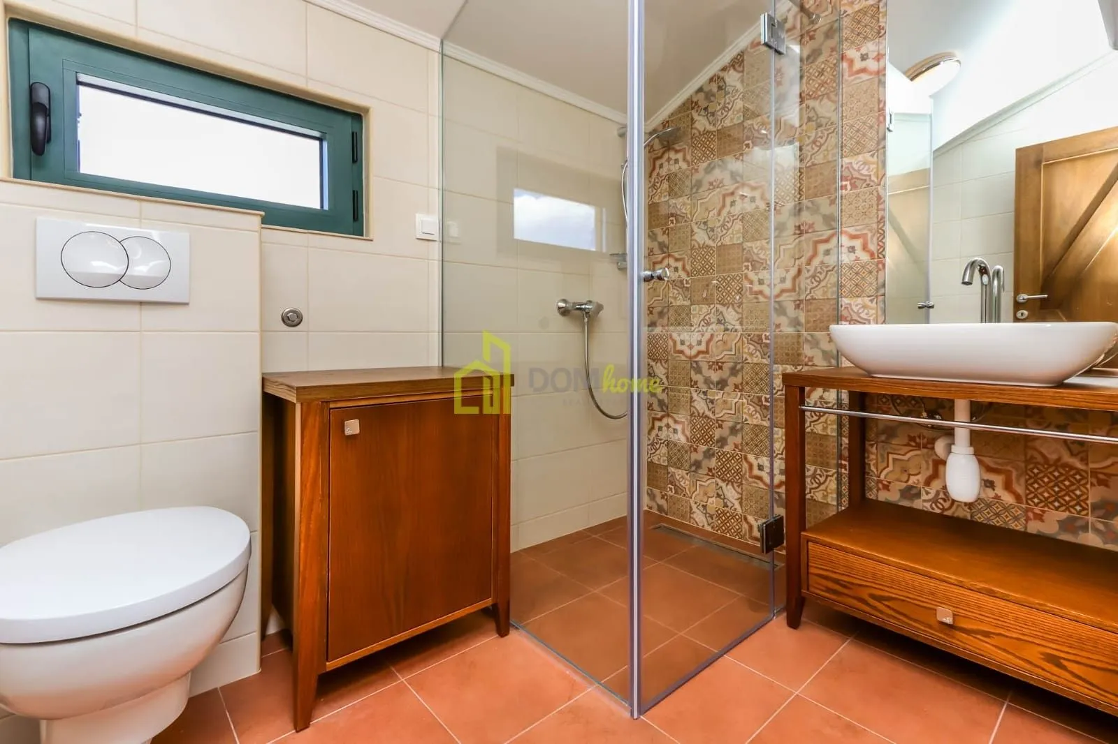 Rent, house, 269m², Bar, Crna Gora