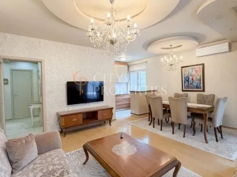 Izdavanje, stan, 105m², City Kvart, Podgorica - image 2