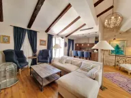 Prodaja, trosoban stan, 192m², Stari Grad, Budva - image 30