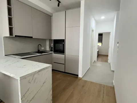 Sale, two bedroom apartment, 71m², Bečići, Budva - image 3