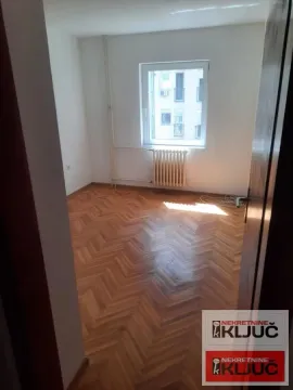 Izdavanje, trosoban stan, 69m², Bulevar Oslobodjenja, Novi Sad Sve Podlokacije - image 3