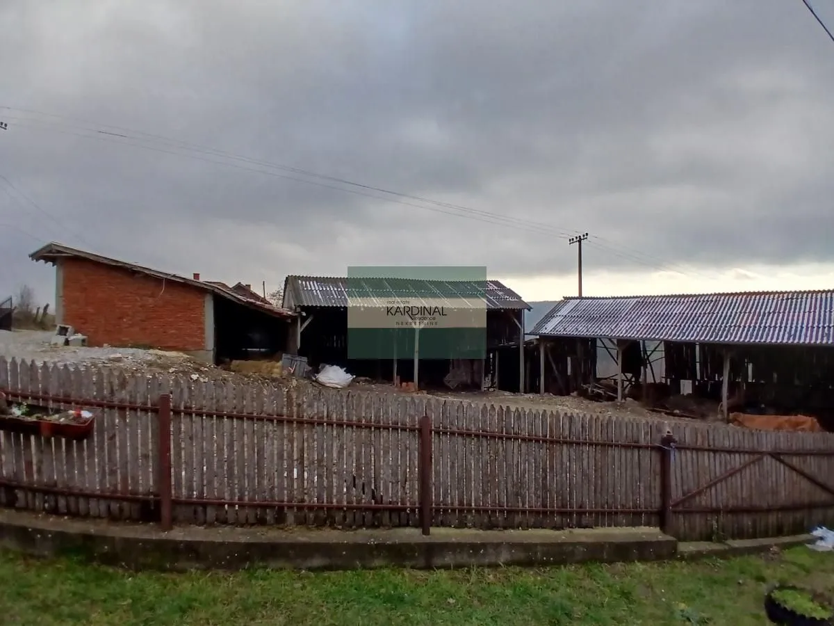 Prodaja, kuća, 330m², Topola, Srbija