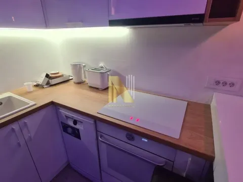 Izdavanje, dvosoban stan, 45m², Bulevar Oslobodjenja, Novi Sad Sve Podlokacije - image 17