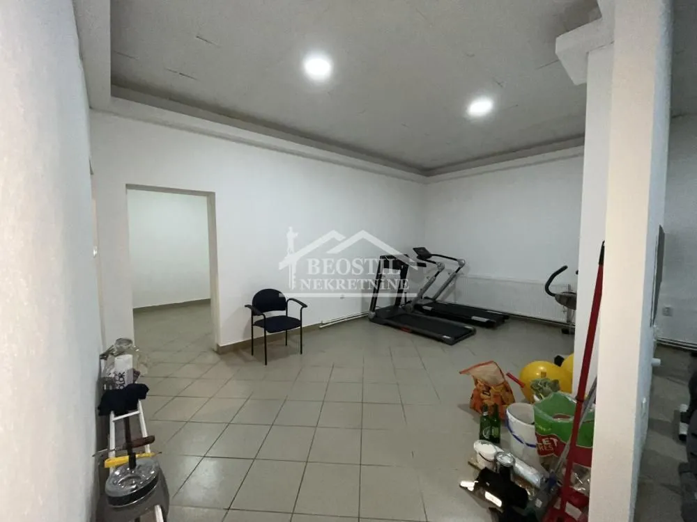 Rent, office space, 151m², Carina, Smederevo