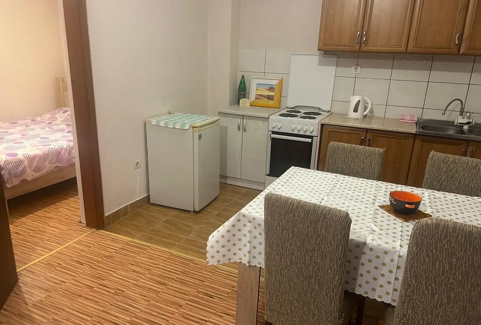 Rent, house, 40m², Zagorič, Podgorica