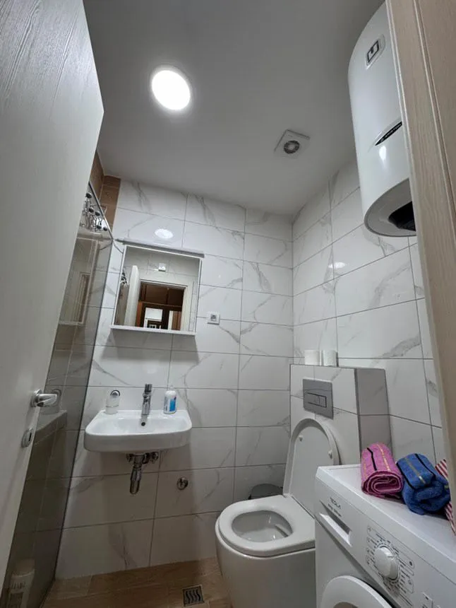 Stan-na-dan, jednosoban stan, 24m², Stari Aerodrom, Podgorica