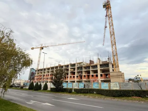 Prodaja, jednosoban stan, 41m², Stari Aerodrom, Podgorica - image 7