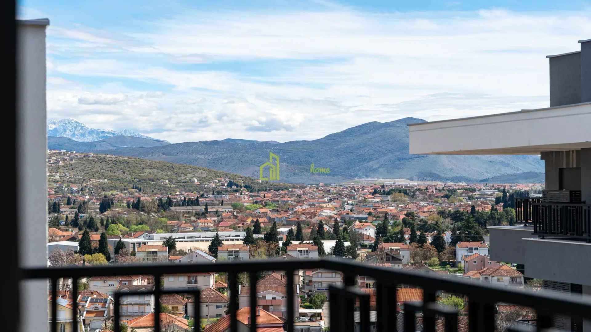Prodaja, trosoban stan, 122m², Gorica C, Podgorica