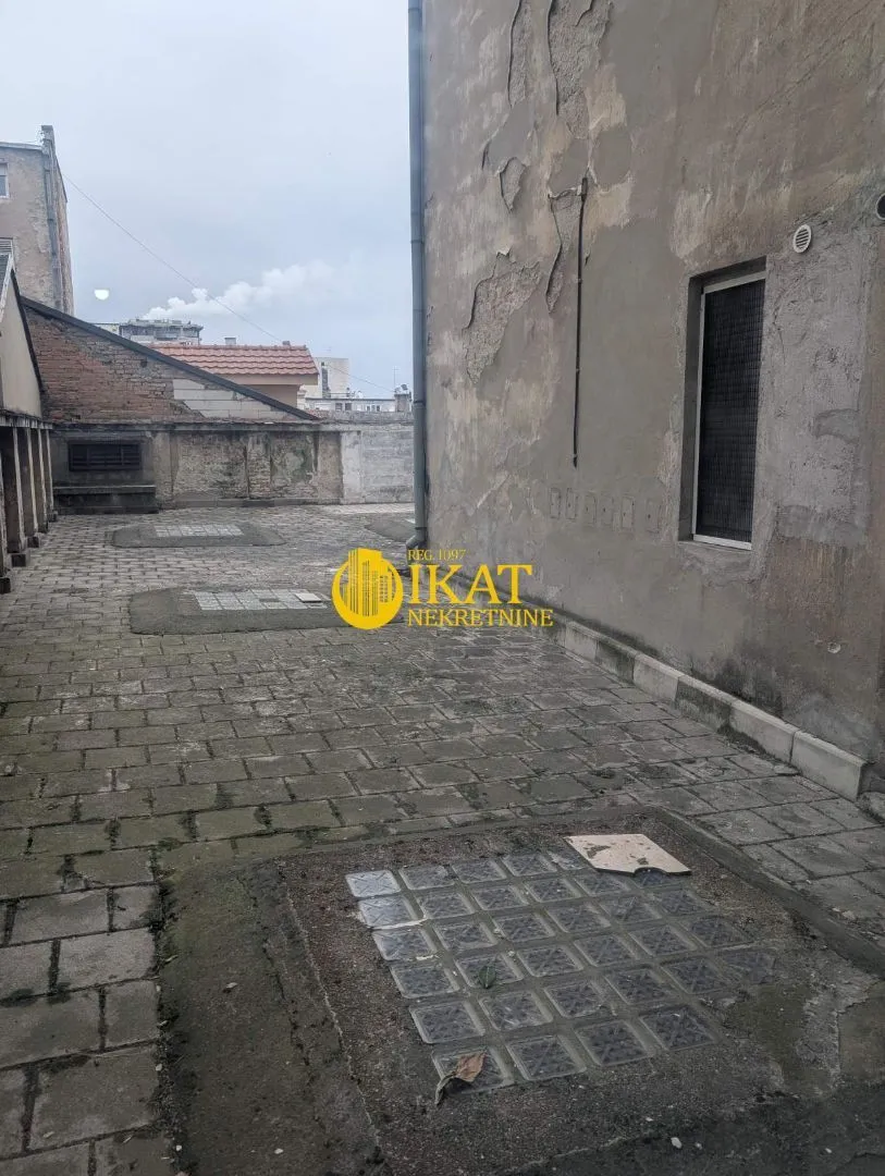 Prodaja, dvosoban stan, 52m², Stari Grad, Beograd