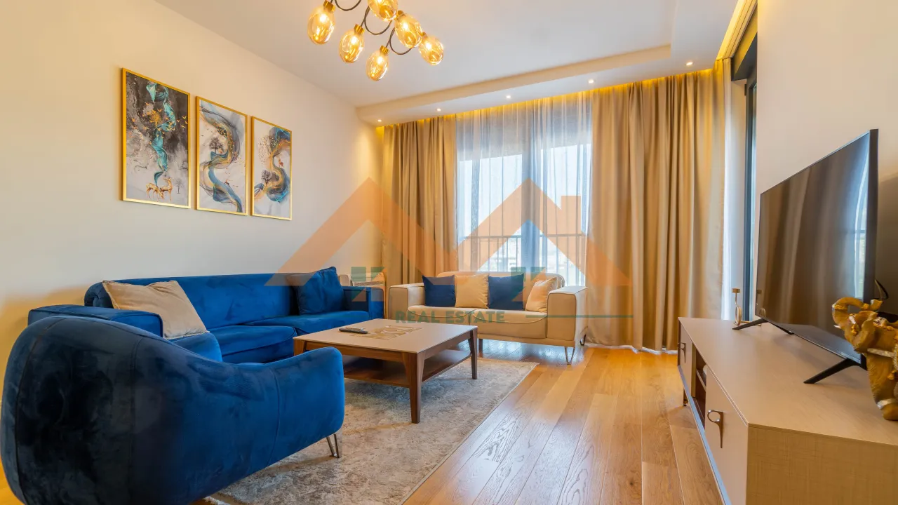 Izdavanje, jednosoban stan, 58m², Central Point, Podgorica