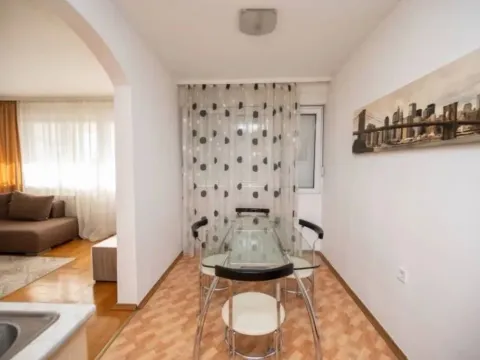 Prodaja, trosoban stan, 108m², Baston, Podgorica - image 9