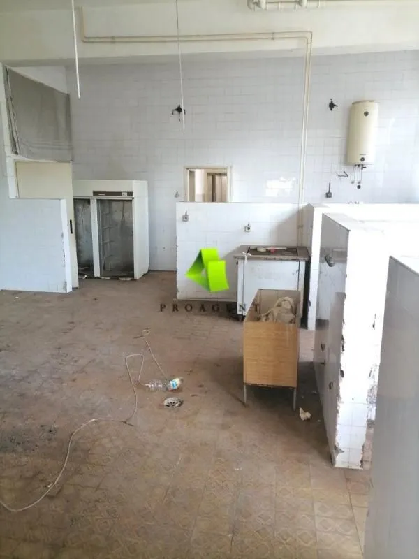 Rent, office space, 1900m², Svrljig, Srbija