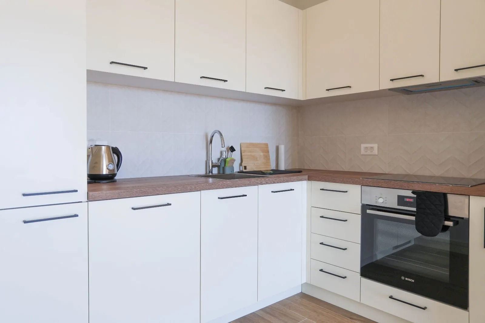Prodaja, dvosoban stan, 78m², Luštica Bay, Tivat