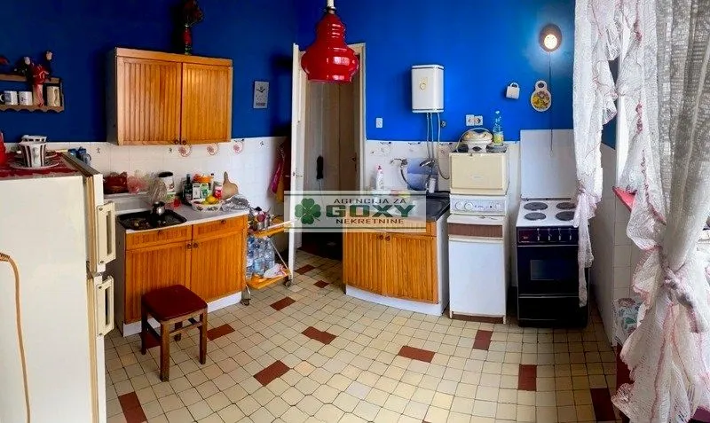 Sale, four bedroom apartment, 148m², Stari Grad, Beograd