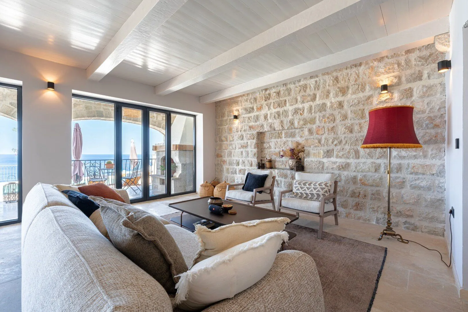 Sale, house, 374m², Drobni pijesak, Budva