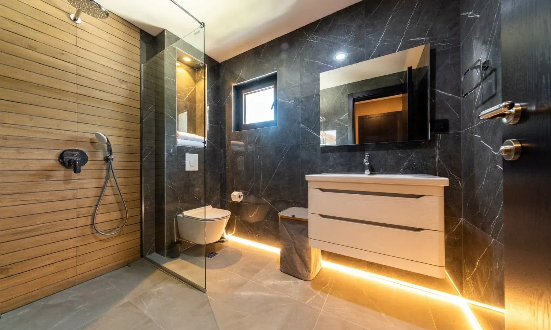 Prodaja, kuća, 311m², Marići, Tivat