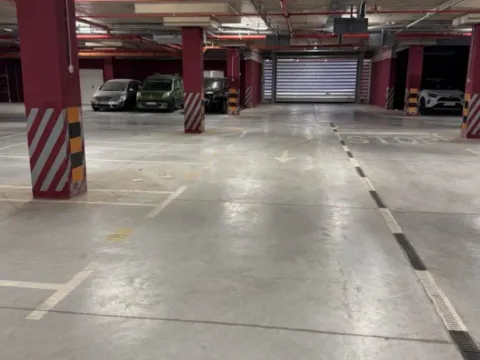 Izdavanje, dvosoban stan, 66m², Stari Aerodrom, Podgorica - image 6