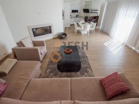 Prodaja, kuća, 240m², Tivat, Crna Gora - image 13