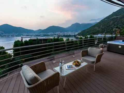 Prodaja, dvosoban stan, 182m², Budva, Crna Gora - image 8