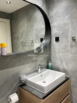 Rent, two bedroom apartment, 50m², Savski Venac, Beograd - image 9