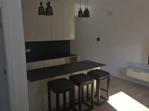 Prodaja, jednosoban stan, 48m², Centar, Bar - image 5