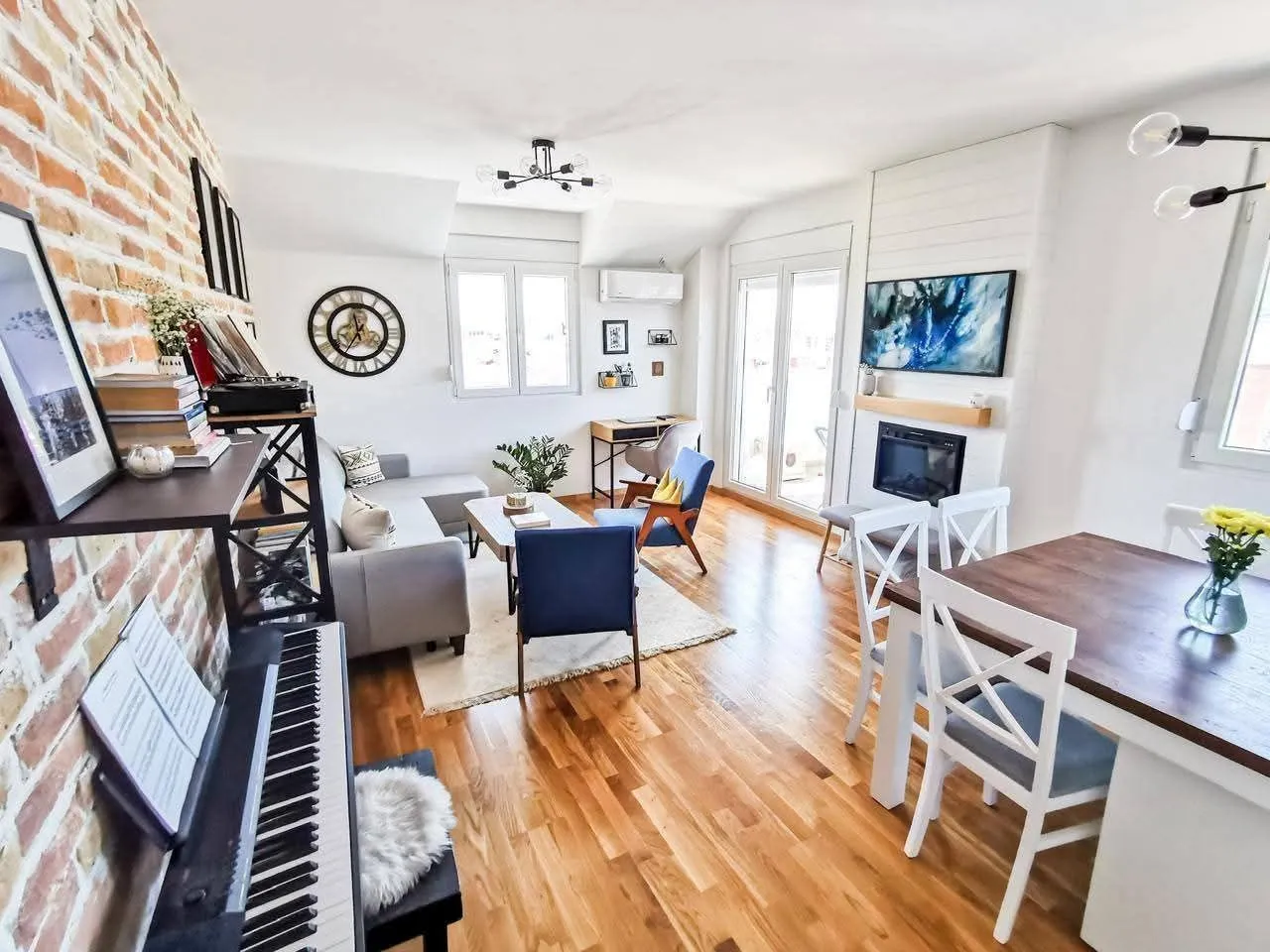 Prodaja, dvosoban stan, 61m², Ljubović, Podgorica