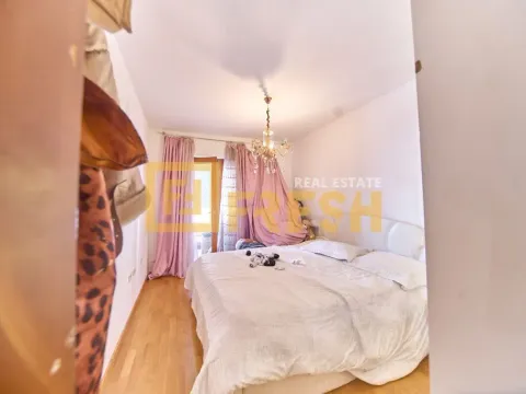 Prodaja, trosoban stan, 120m², Tološi, Podgorica - image 11