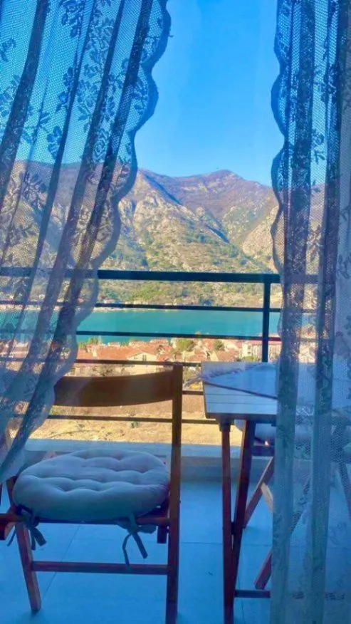 Prodaja, jednosoban stan, 33m2, Dobrota, Kotor