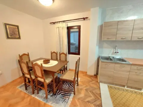 Izdavanje, dvosoban stan, 91m², Šušanj, Bar - image 3