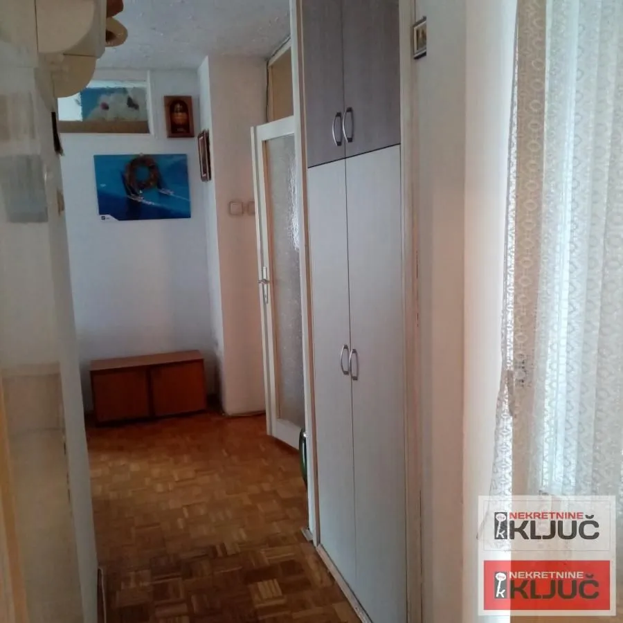Prodaja, dvosoban stan, 65m², Bulevar Oslobodjenja, Novi Sad Sve Podlokacije