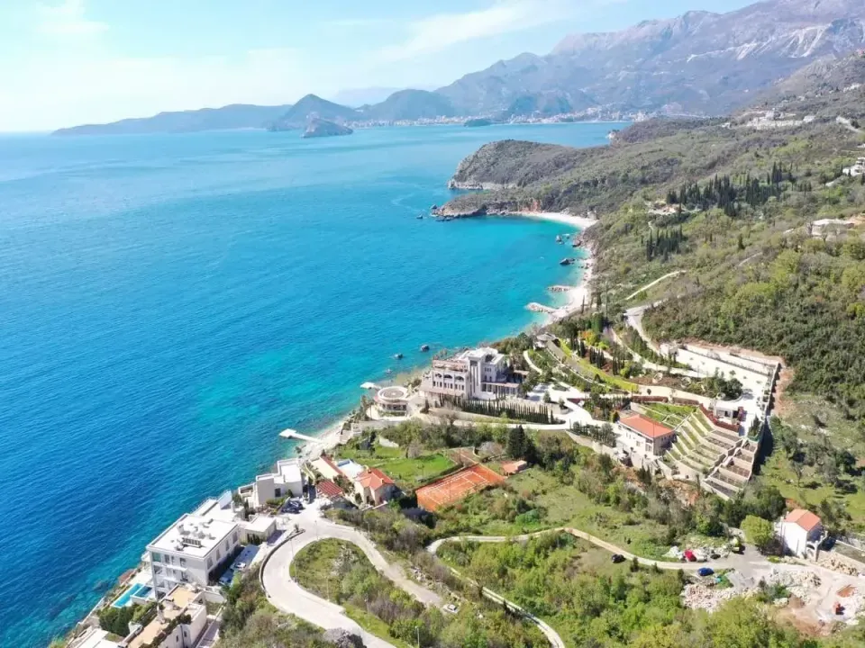 Prodaja, plac, 423m², Reževići, Budva