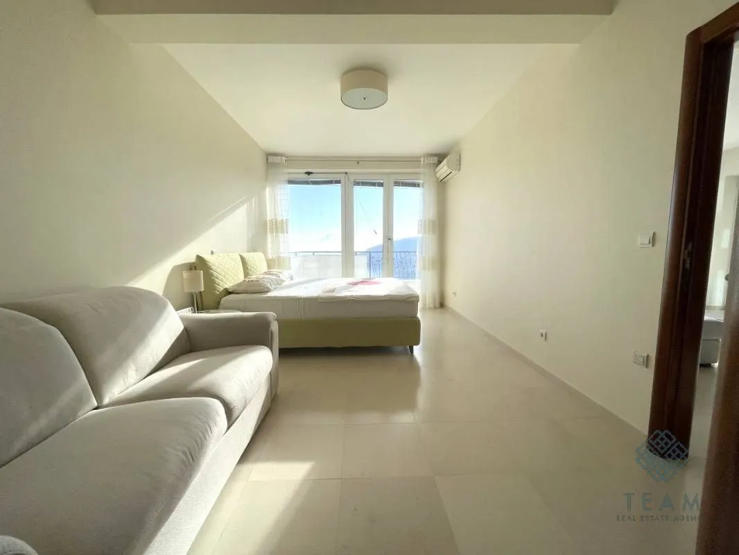 Prodaja, dvosoban stan, 156m², Topla, Herceg Novi
