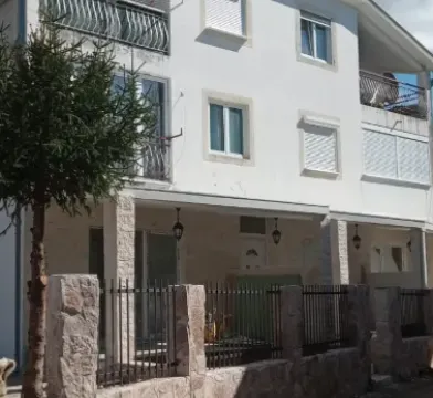 Prodaja, dvosoban stan, 57m², Bar, Crna Gora - image 2