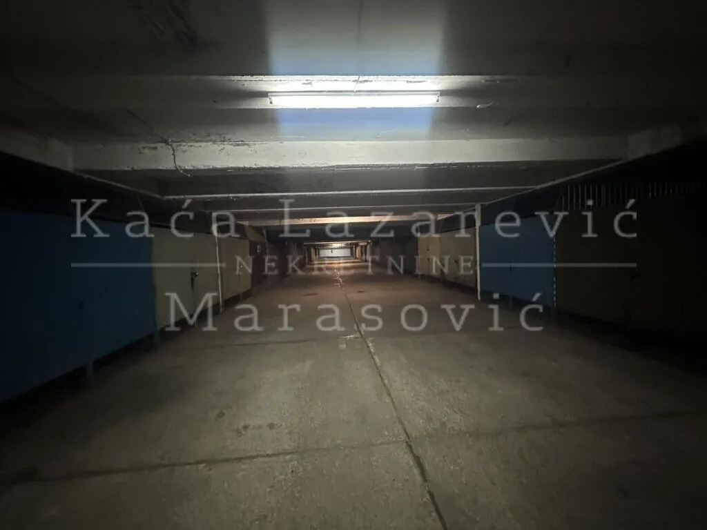 Prodaja, četvorosoban stan, 115m², Voždovačka Crkva, Voždovac Sve Podlokacije
