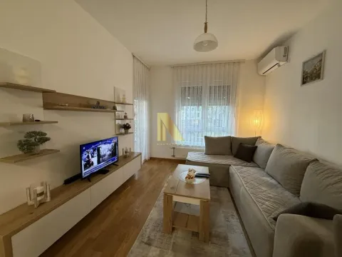 Izdavanje, dvosoban stan, 37m², Adamovićevo Naselje, Novi Sad Sve Podlokacije - image 2