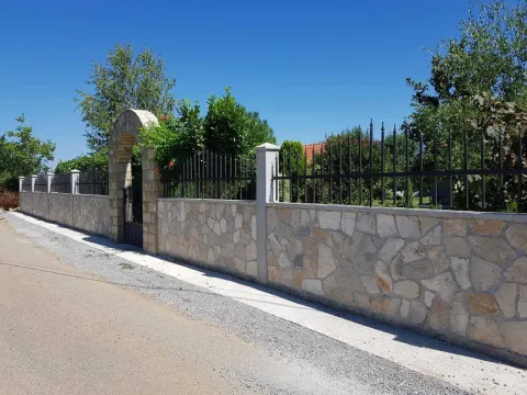 Prodaja, kuća, 149m², Podgorica, Crna Gora - image 11