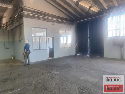 Rent, office space, 415m², Salajka, Novi Sad Sve Podlokacije - image 2
