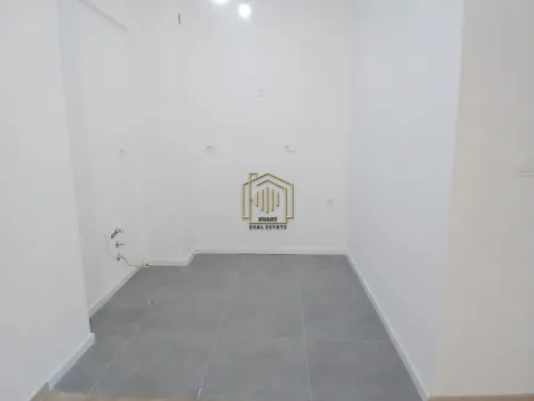 Prodaja, jednosoban stan, 57m², Momišići, Podgorica - image 8