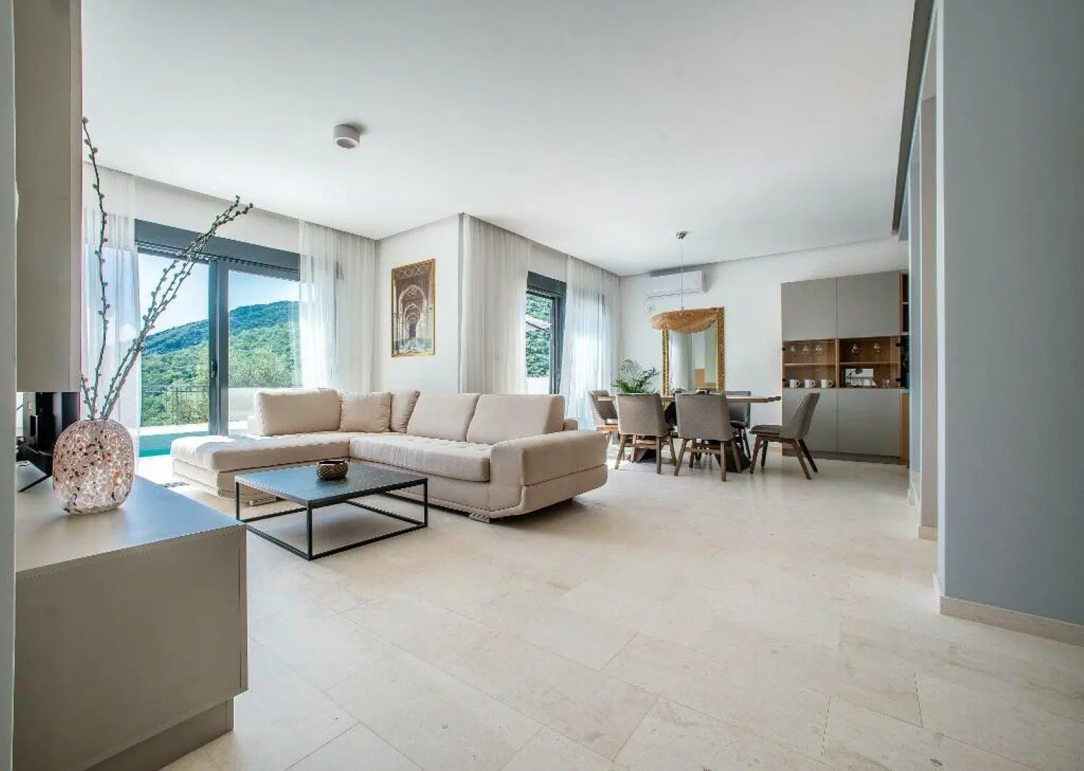 Sale, house, 160m², Bečići, Budva