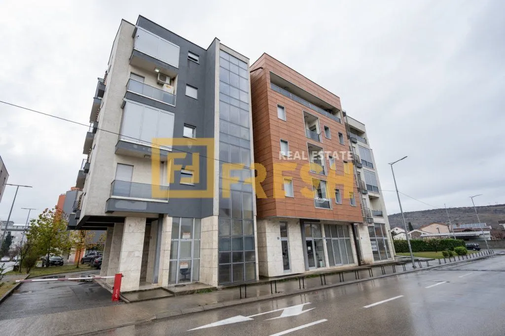 Izdavanje, poslovni prostor, 220m², Dalmatinska ulica, Podgorica