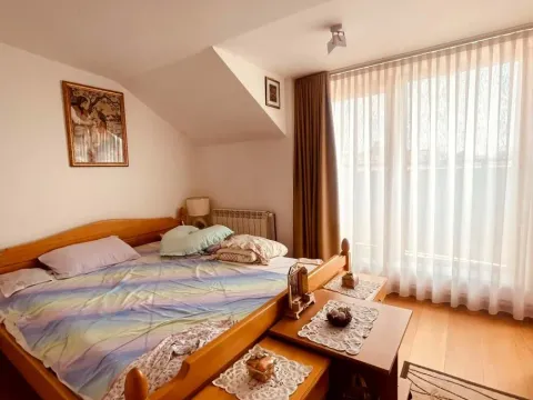 Sale, four bedroom apartment, 137m², Vračar Hram, Vračar Sve Podlokacije - image 16