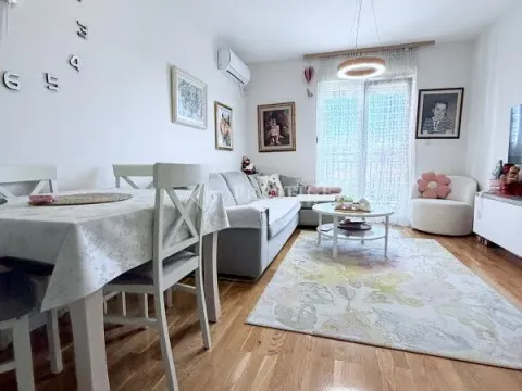 Sale, one bedroom apartment, 39m², Stari Aerodrom, Podgorica - image 5