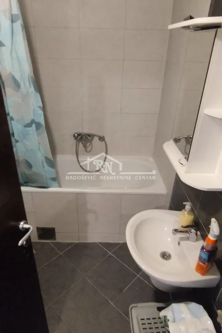 Rent, two bedroom apartment, 45m², Novi Beograd Blok 63, Novi Beograd Sve Podlokacije