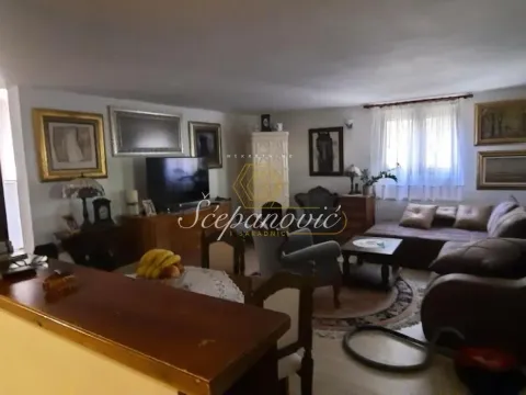 Prodaja, kuća, 191m², Petrovaradin, Novi Sad - image 16