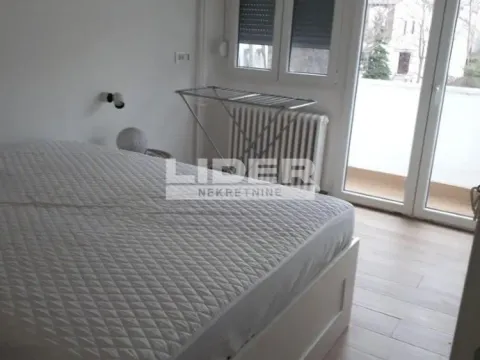 Rent, two bedroom apartment, 55m², Savski Venac, Beograd - image 3