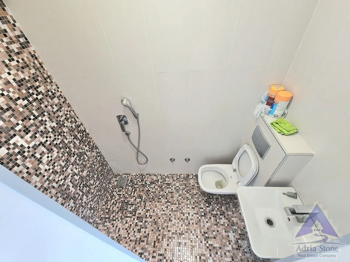 Sale, house, 304m², Blizikuće, Budva