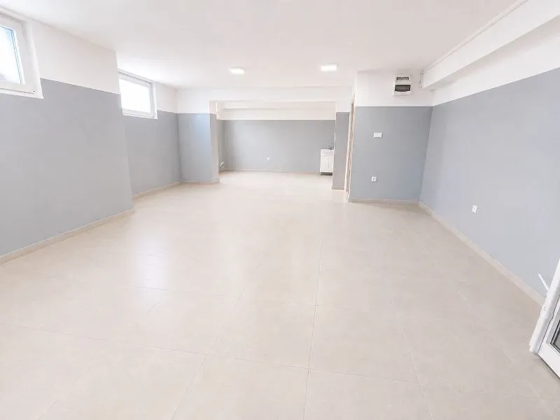 Prodaja, četvorosoban stan, 120m², Kaludjerica, Grocka