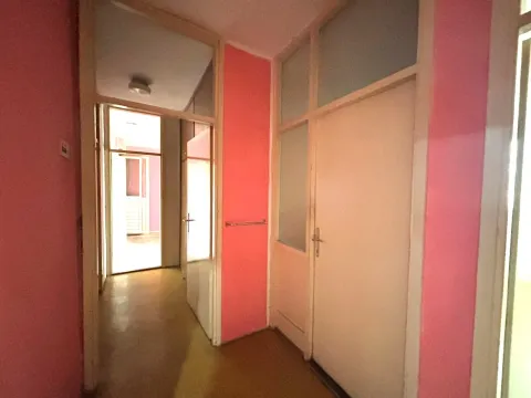 Sale, two bedroom apartment, 66m², Gintaš, Podgorica - image 11
